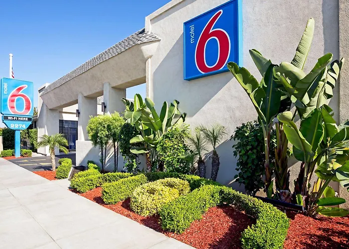 Motel 6-Costa Mesa, CA - Newport Beach